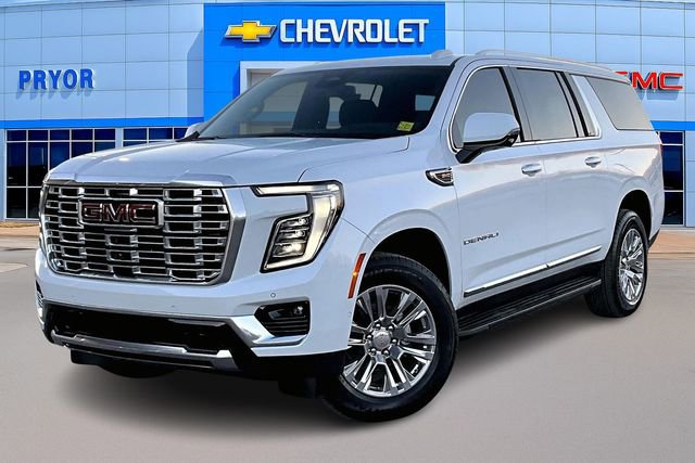 New 2026 GMC Yukon XL Denali image 2