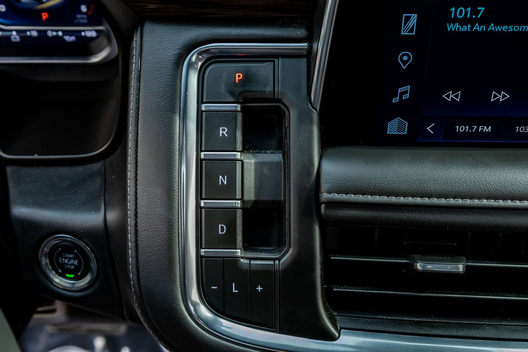 Used 2023 Chevrolet Tahoe LT w/ LT Signature Plus Package image 23
