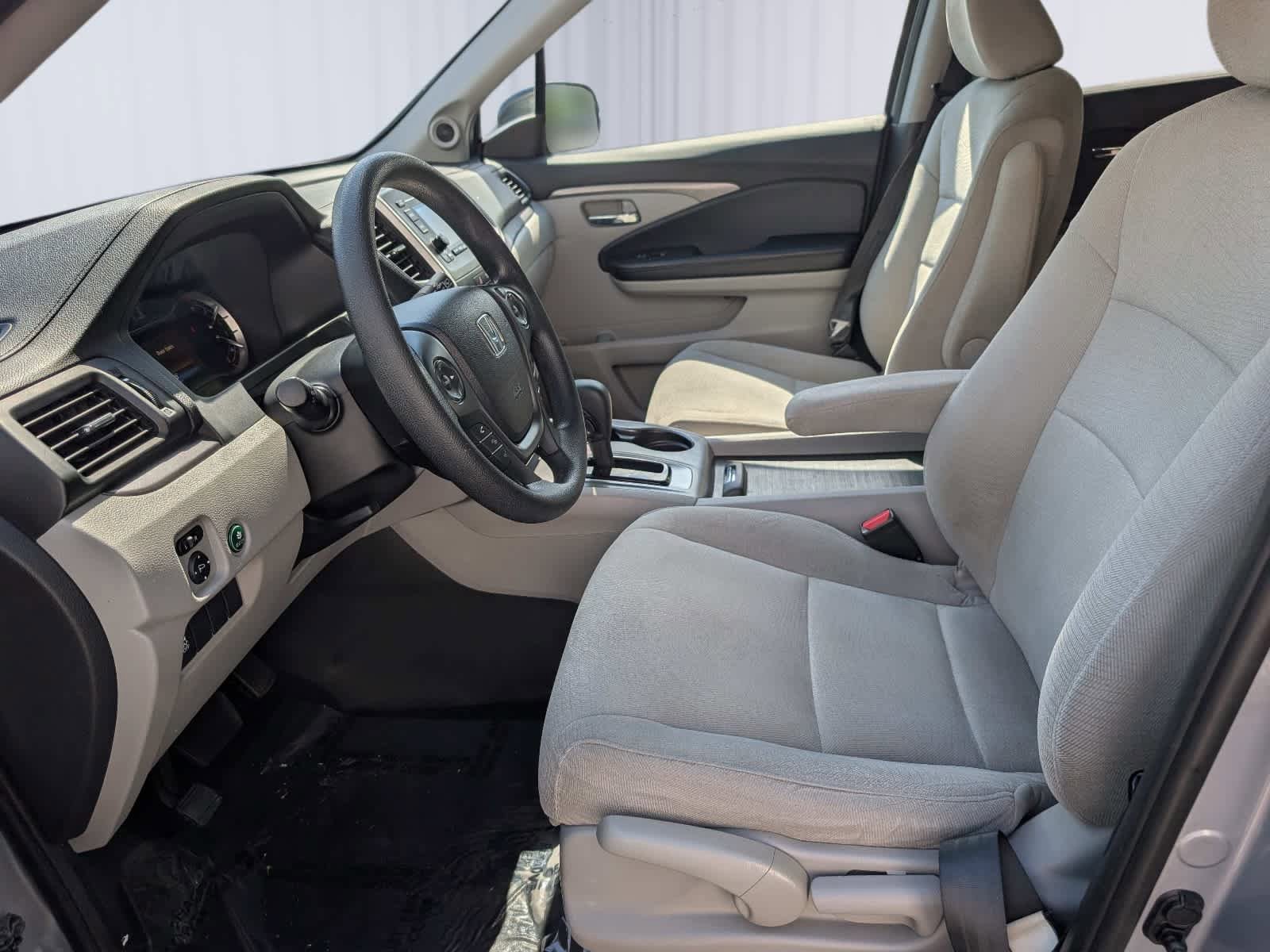 Used 2018 Honda Pilot LX image 13