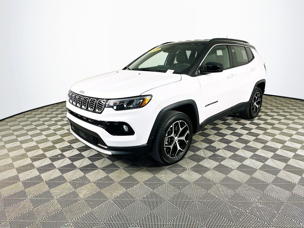 Certified 2024 Jeep Compass Limited image 5