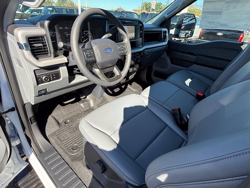 New 2027 Ford F250 XL w/ XL Chrome Package AWD/4WD image 17
