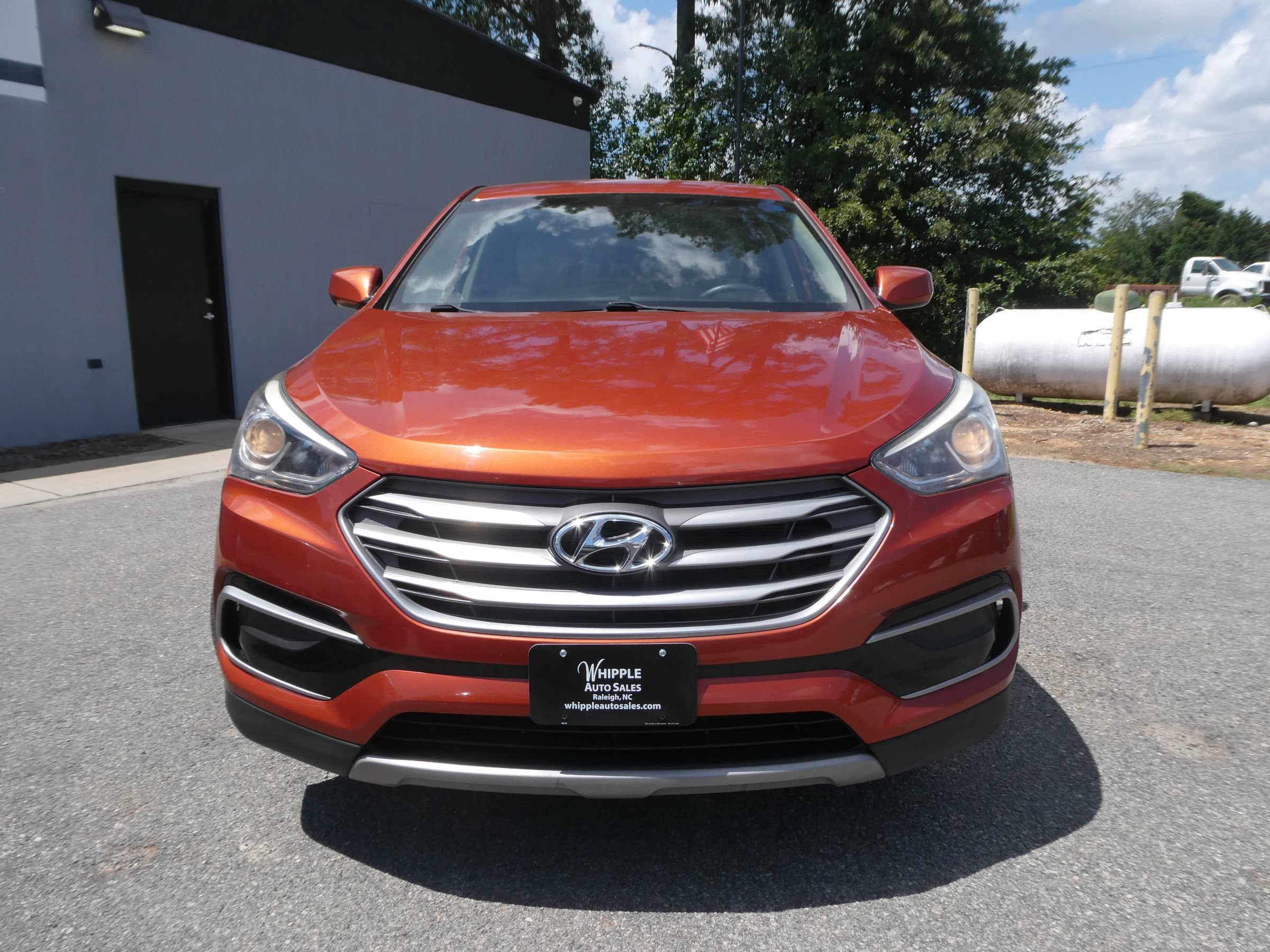 Used 2017 Hyundai Santa Fe Sport w/ Cargo Package AWD/4WD image 2