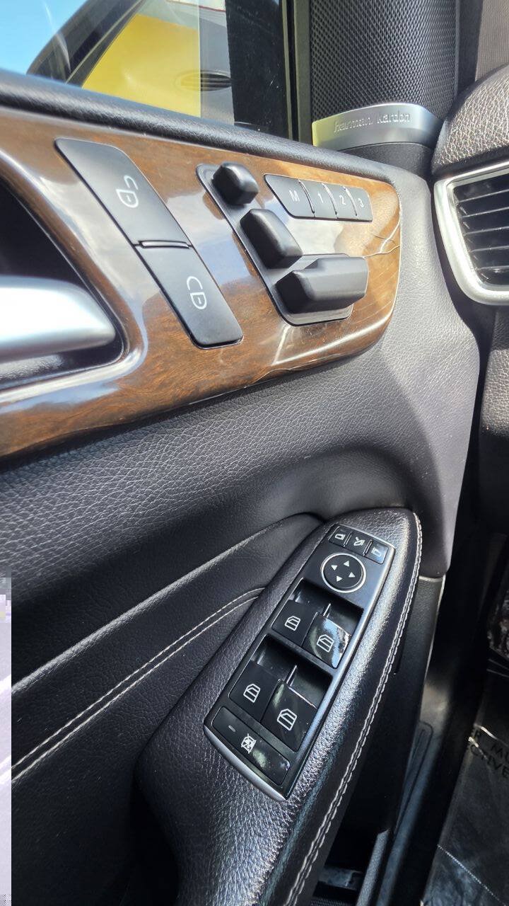 Used 2015 Mercedes-Benz ML 250 BlueTEC 4MATIC image 23