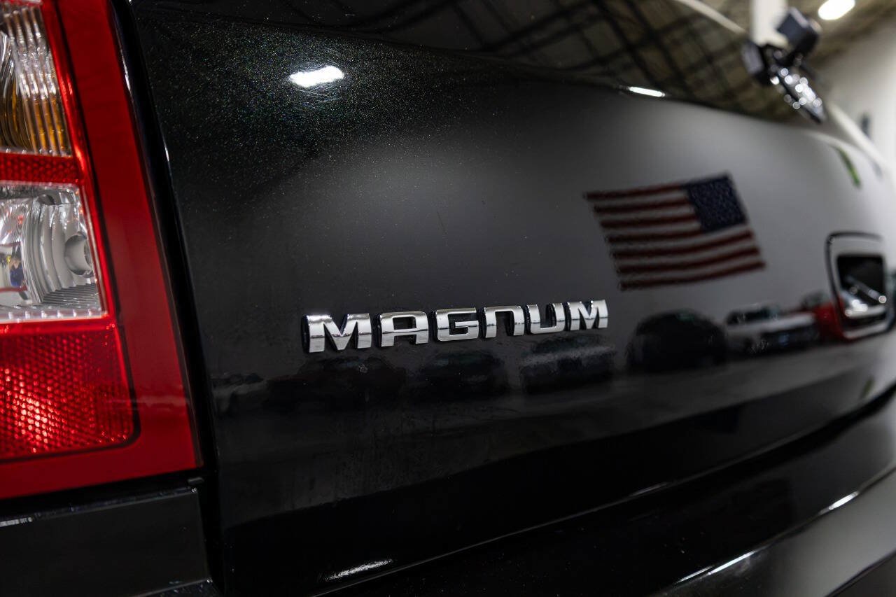 Used 2006 Dodge Magnum SRT8 w/ SRT Option Group III RWD image 24