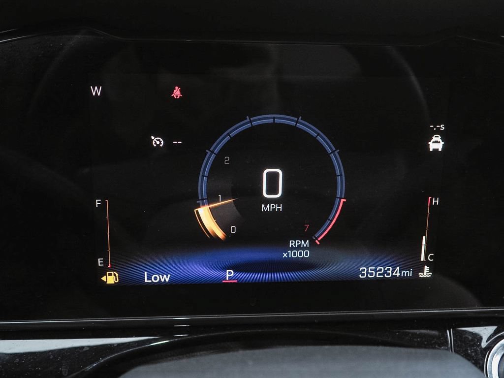 Certified 2024 Chevrolet Trax RS FWD image 17