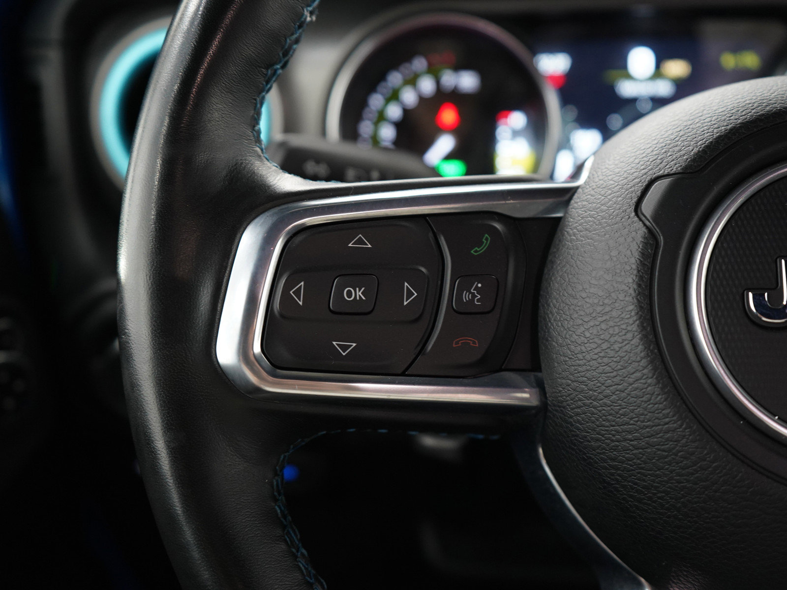 Used 2022 Jeep Wrangler Unlimited Rubicon 4xe w/ Cold Weather Group image 27