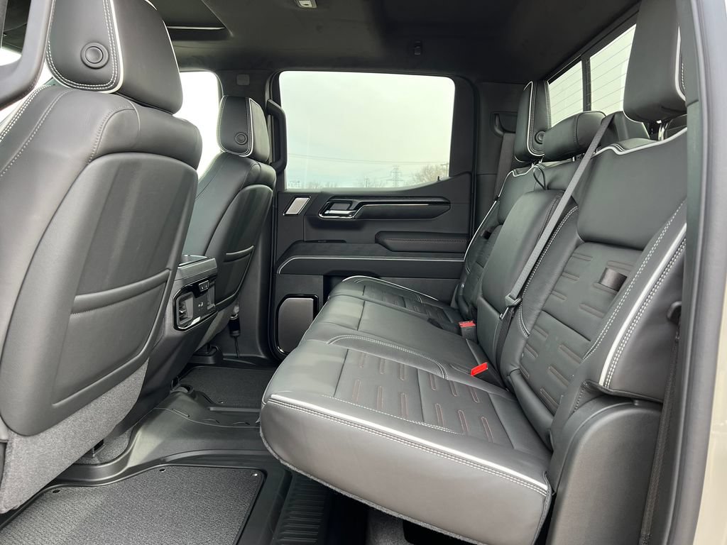 New 2026 GMC Sierra 1500 AT4X AWD/4WD image 5