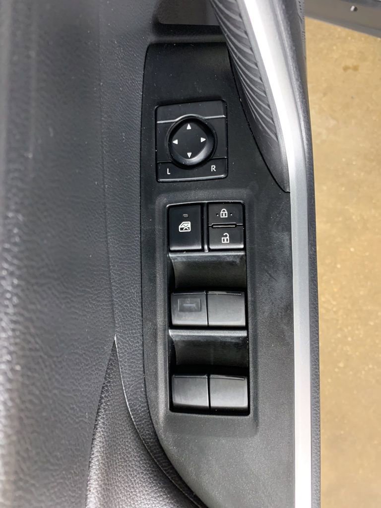 Used 2024 Toyota RAV4 LE image 17