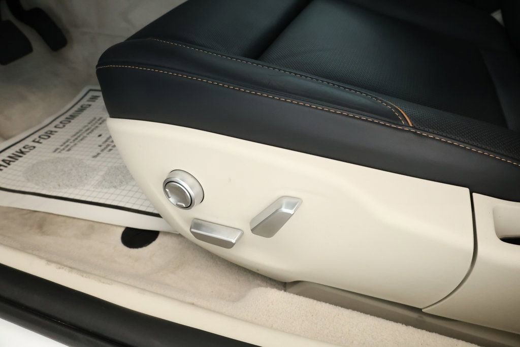 Used 2023 Lucid Air Touring image 10