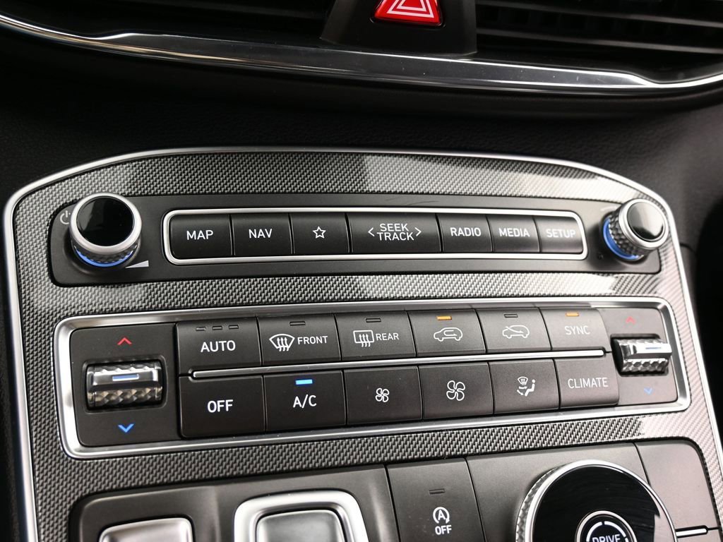 Used 2023 Hyundai Santa Fe SEL FWD image 22