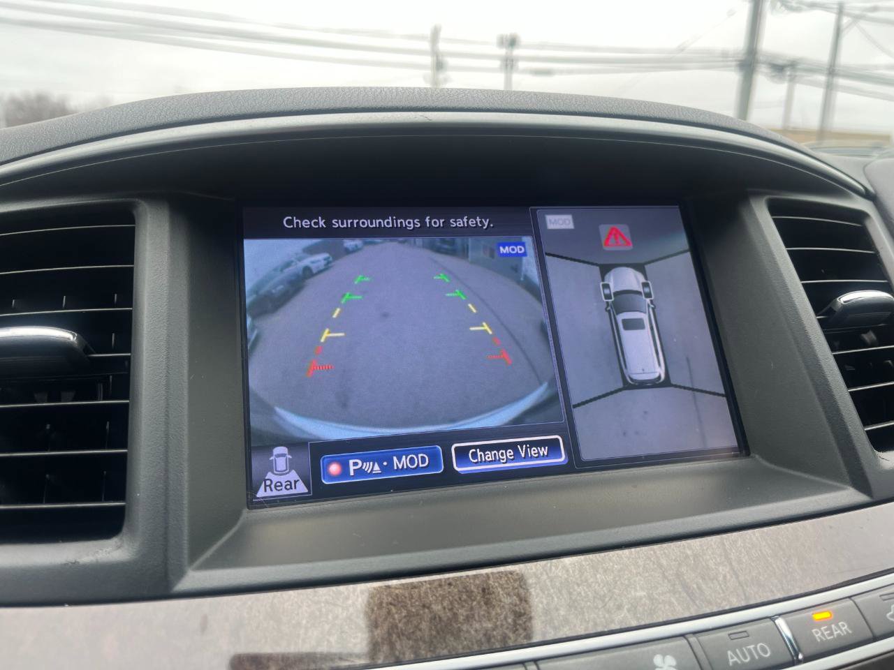 Used 2014 INFINITI QX60 AWD w/ Premium Plus Package image 35