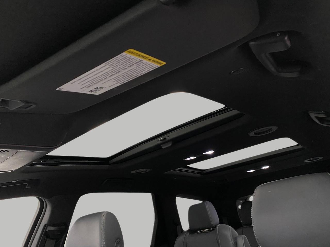 Used 2022 Buick Enclave Essence w/ Experience Buick Package image 31