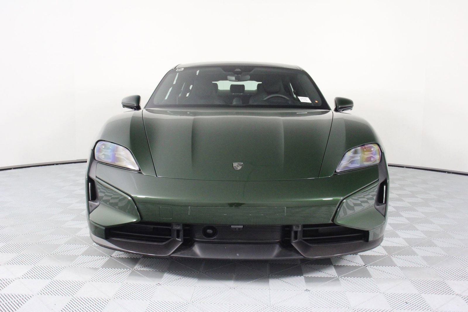 Used 2025 Porsche Taycan Turbo S image 10