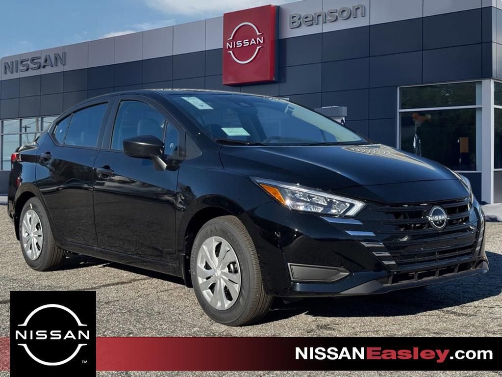 New 2025 Nissan Versa S w/ Trunk Package