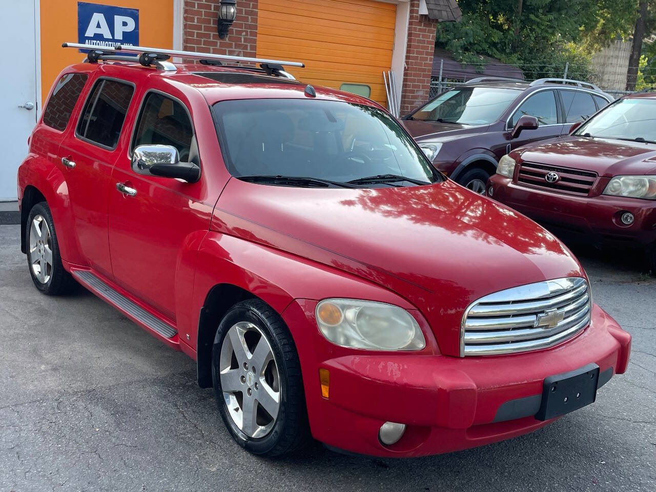 Used 2008 Chevrolet HHR LT w/ LT Preferred Equipment Group image 3