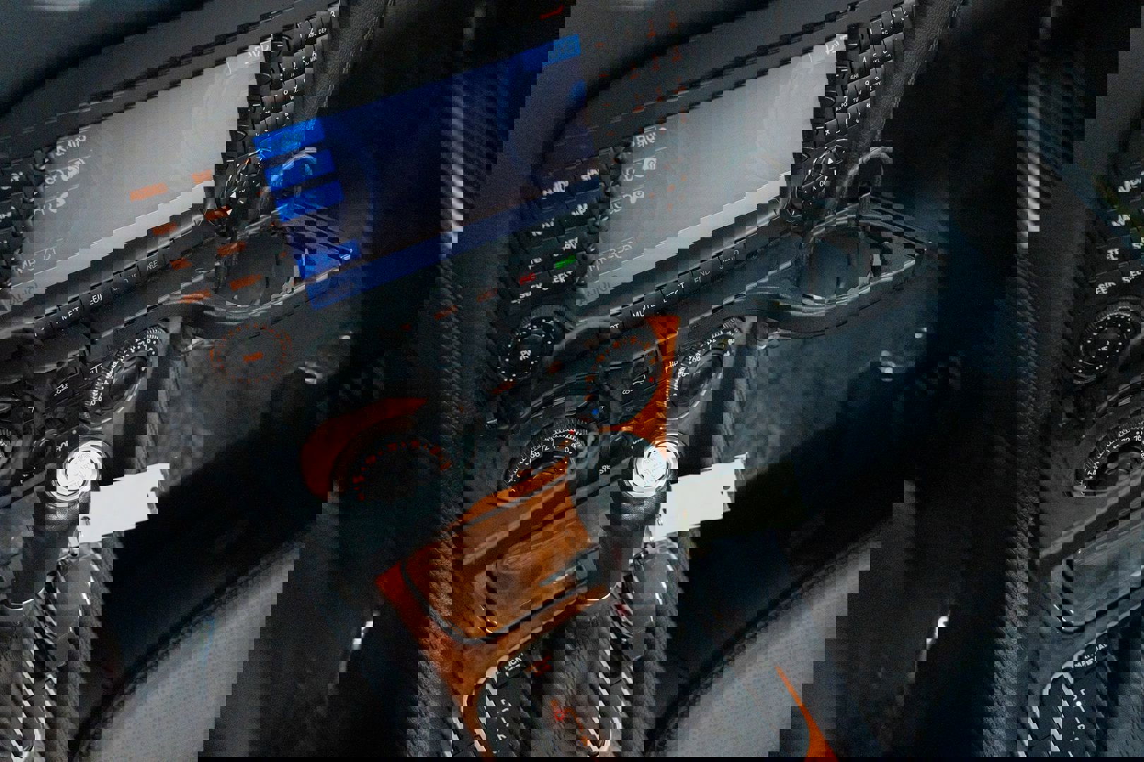 Used 2008 Mercedes-Benz SL 55 AMG image 38