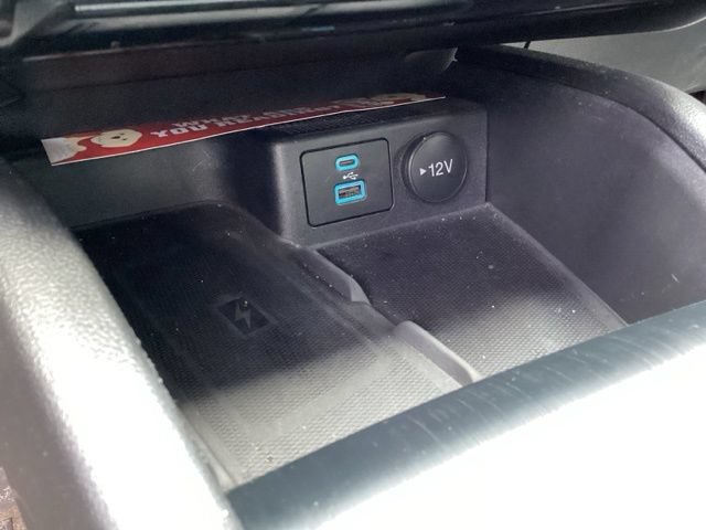 Used 2023 Ford Escape ST-Line Select w/ Tech Pack #2 AWD/4WD image 32