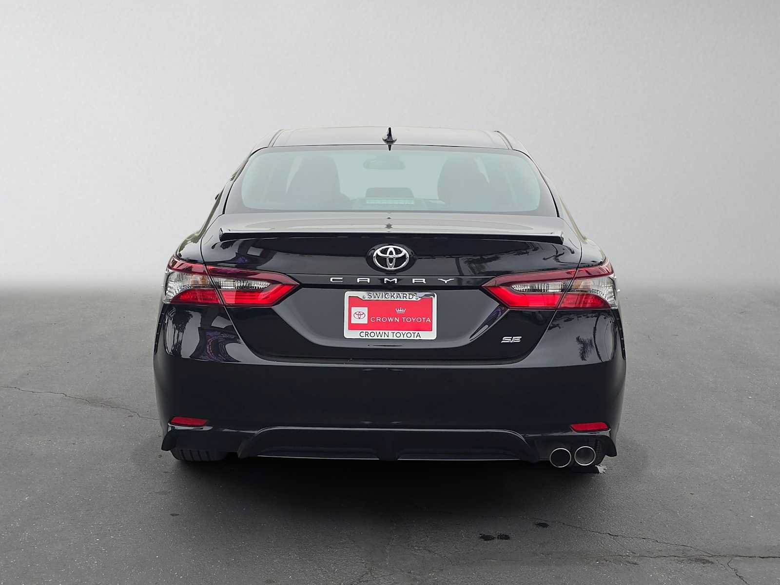 Certified 2024 Toyota Camry SE FWD image 4