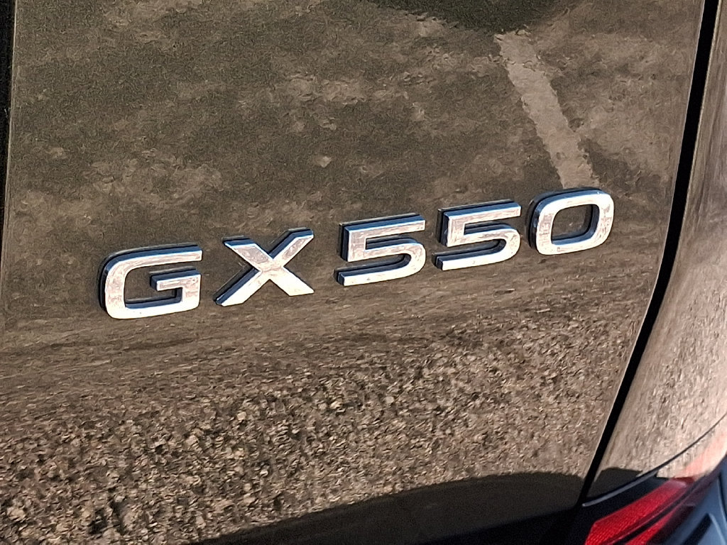 Used 2024 Lexus GX 550 AWD/4WD image 31