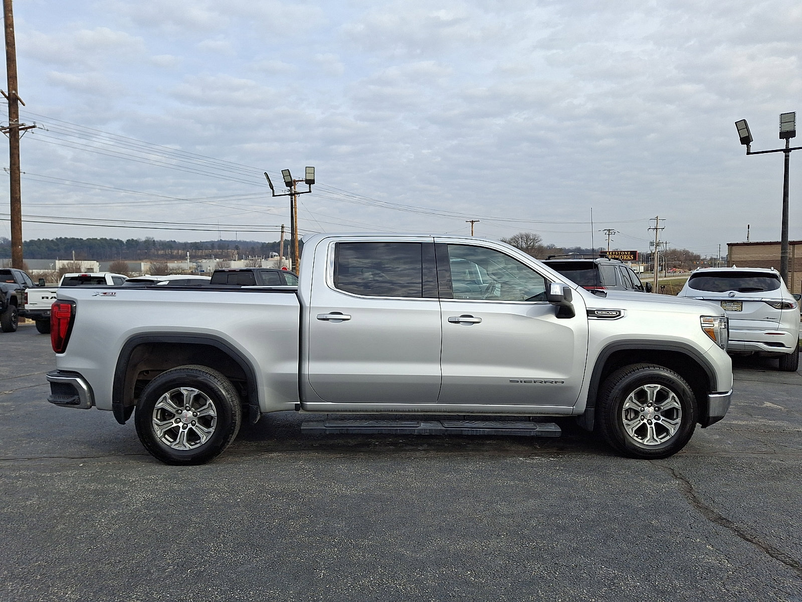 Certified 2021 GMC Sierra 1500 SLE w/ X31 Off-Road Package image 8