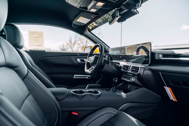 New 2026 Ford Mustang GT Premium w/ GT Performance Package image 32