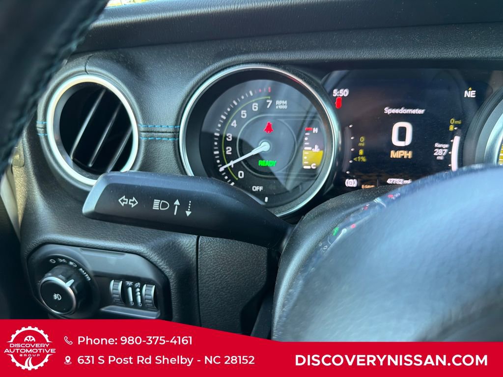 Used 2022 Jeep Wrangler Unlimited Rubicon 4xe w/ Cold Weather Group AWD/4WD image 27