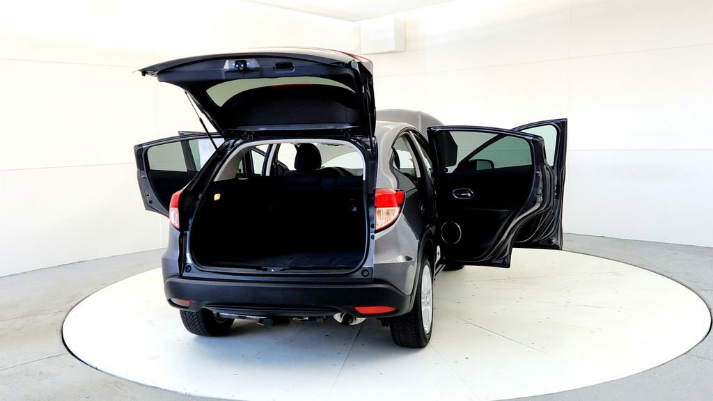 Used 2016 Honda HR-V EX image 11