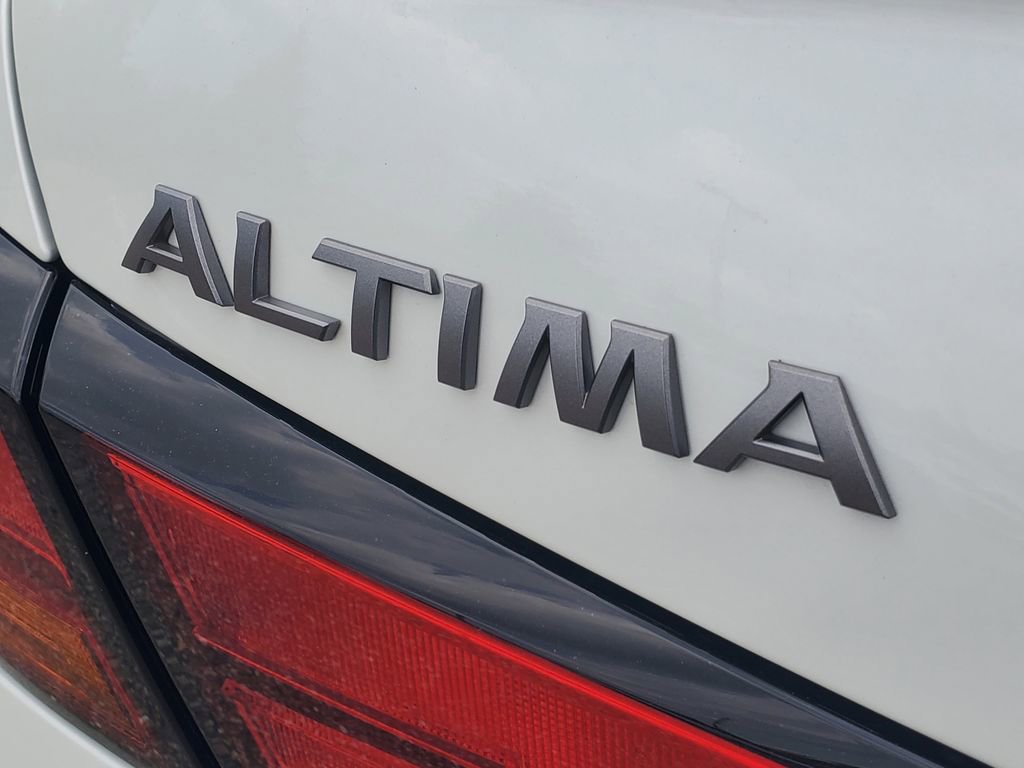New 2026 Nissan Altima 2.5 SV FWD image 6