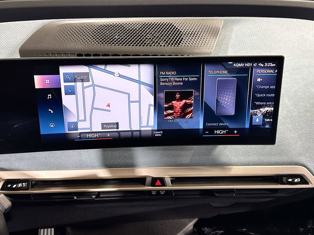 Used 2023 BMW iX xDrive50 w/ Sport Package image 22