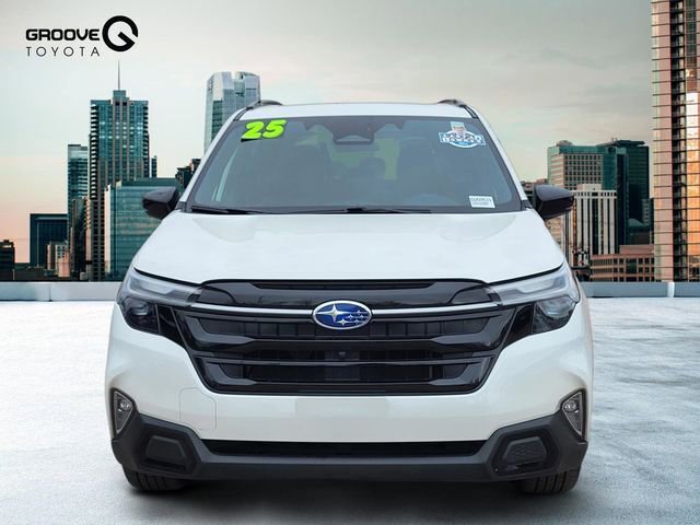 Used 2025 Subaru Forester Touring w/ Popular Package - Touring image 9
