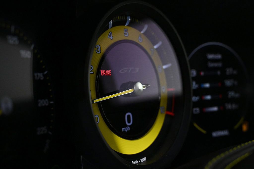 Used 2023 Porsche 911 GT3 image 21