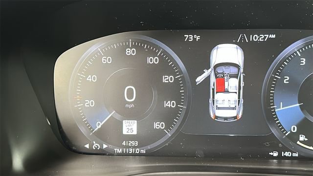 Used 2022 Volvo XC40 T5 Momentum AWD/4WD image 18