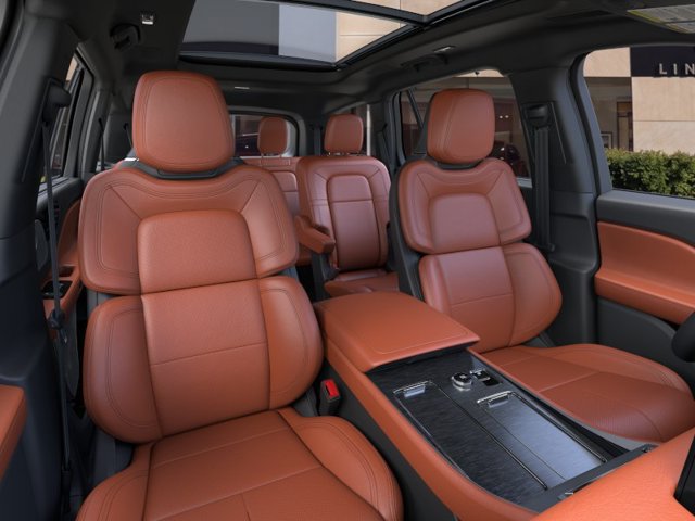 New 2025 Lincoln Aviator Reserve w/ Luxury Package RWD image 10