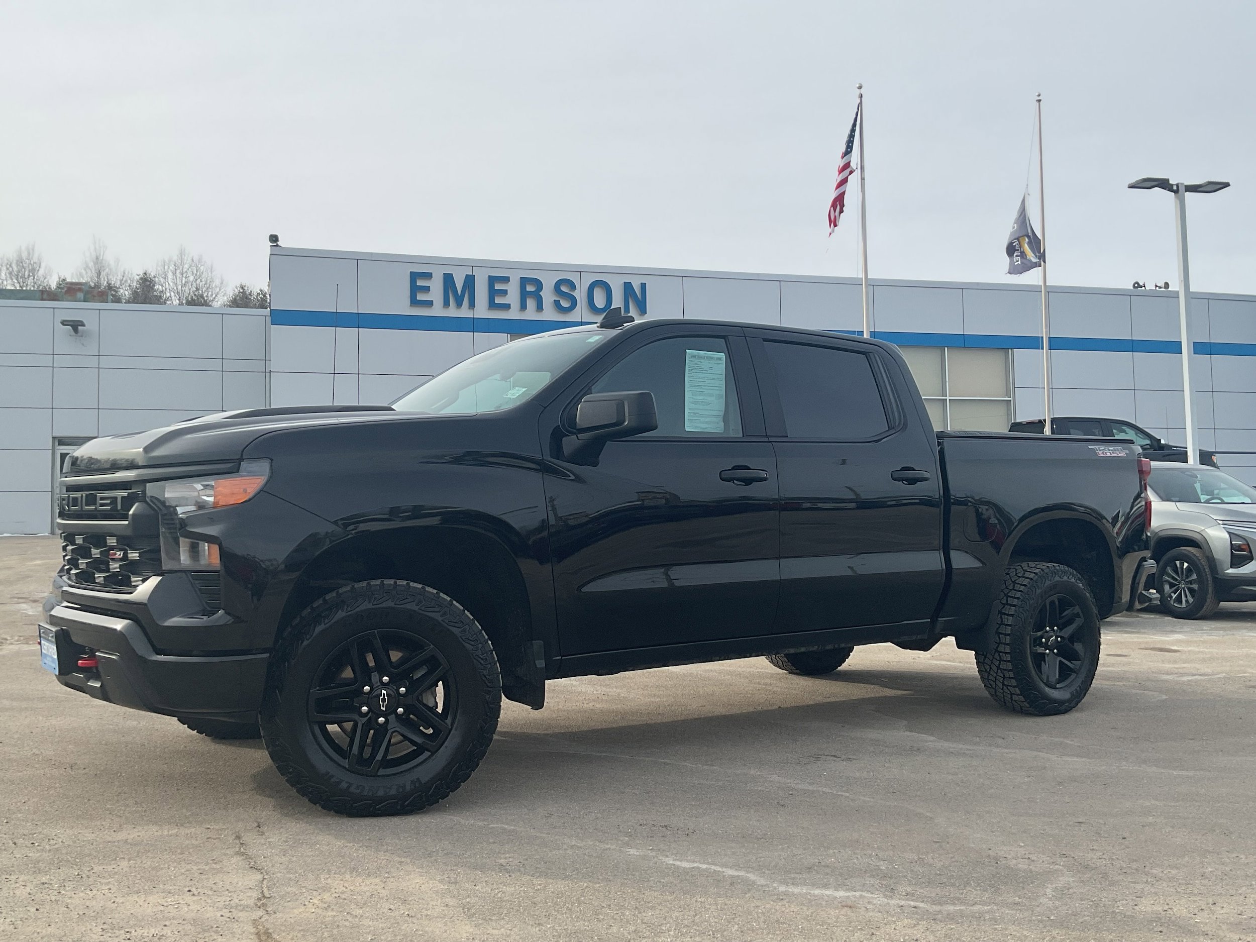 Certified 2024 Chevrolet Silverado 1500 Custom Trail Boss w/ LPO, Dark Essentials Package AWD/4WD image 2