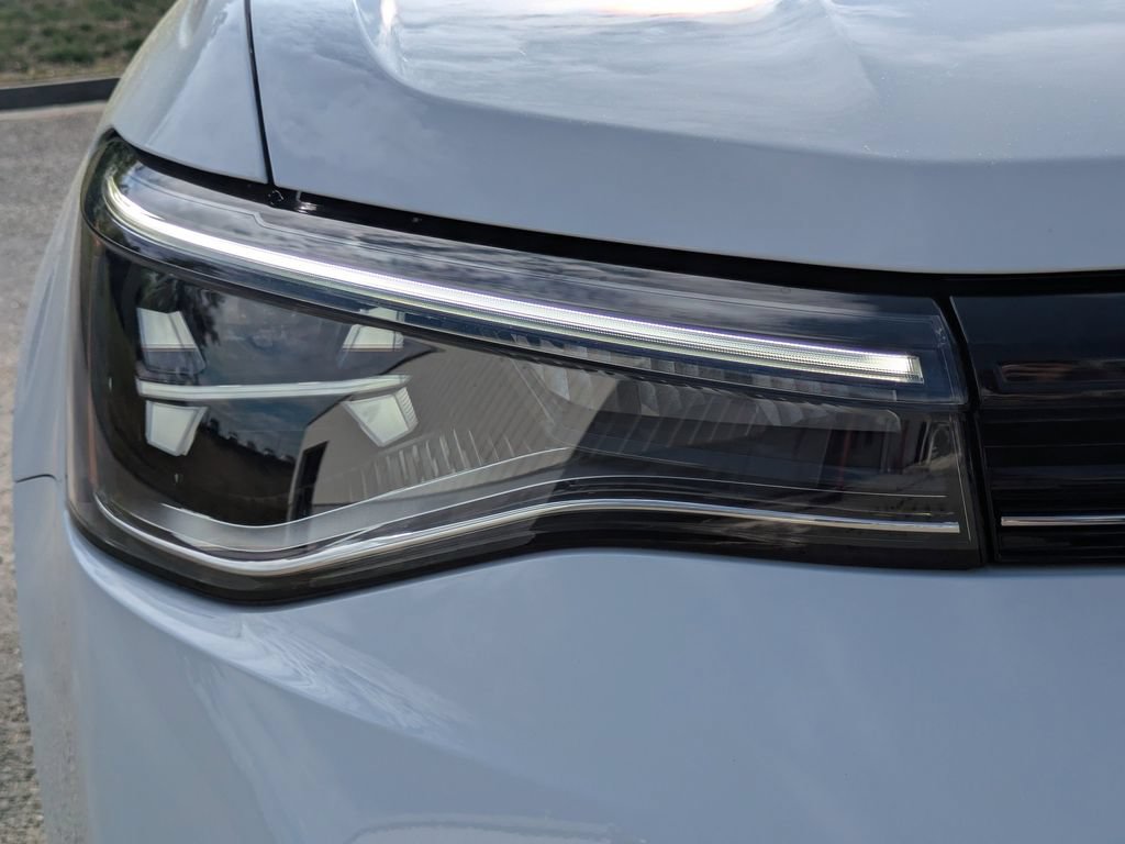 New 2026 Volkswagen Taos SE AWD/4WD image 10