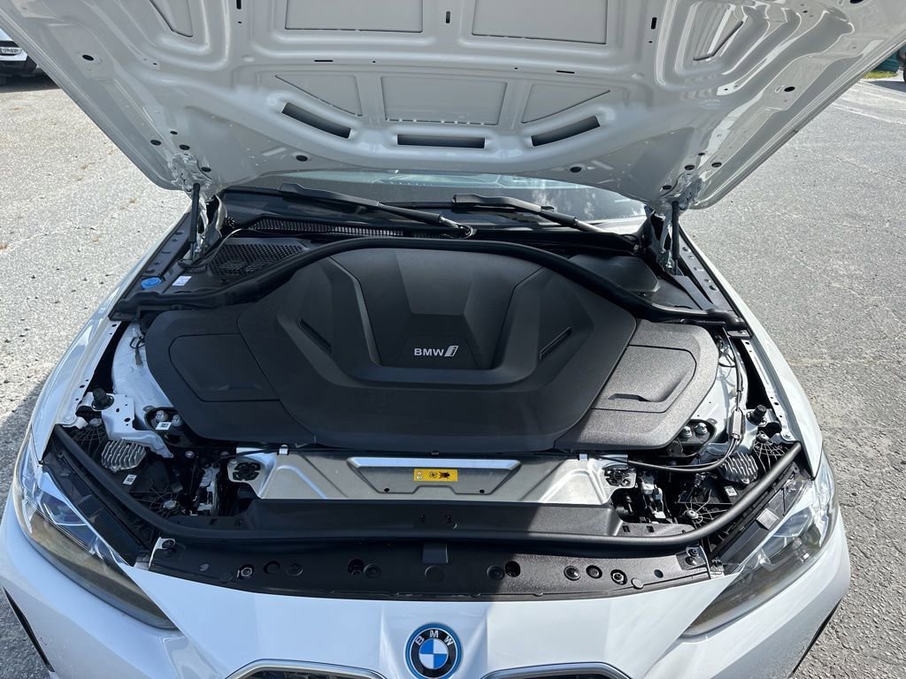 Used 2024 BMW i4 eDrive35 w/ Premium Package image 30