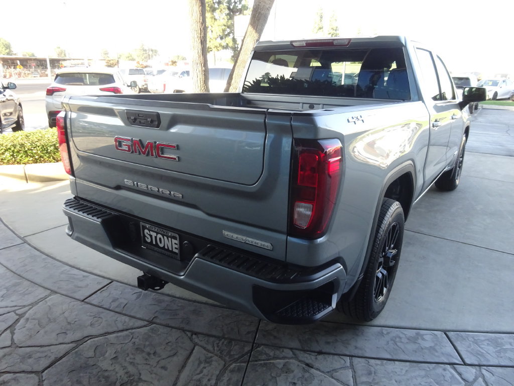 Used 2026 GMC Sierra 1500 Elevation AWD/4WD image 9