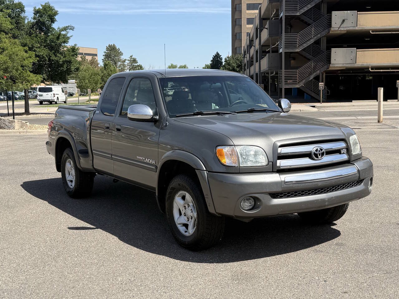 Used 2003 Toyota Tundra SR5 w/ SR5 Extra Value Pkg AWD/4WD image 5