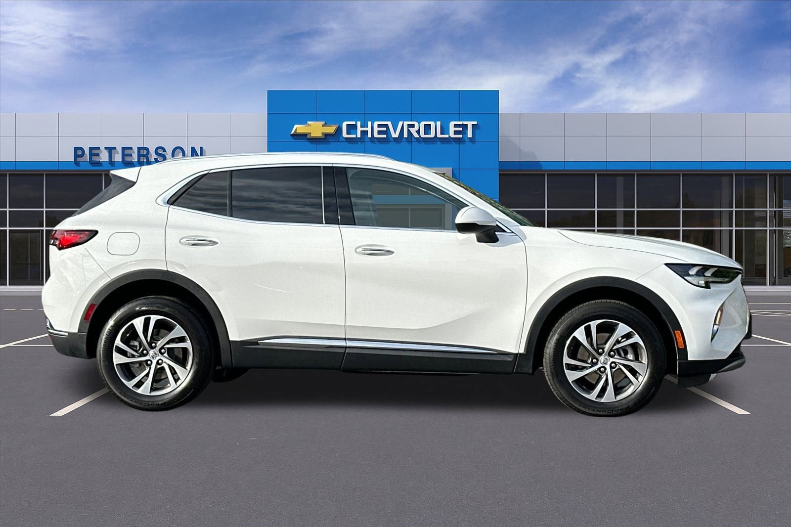 Certified 2023 Buick Envision Essence image 3