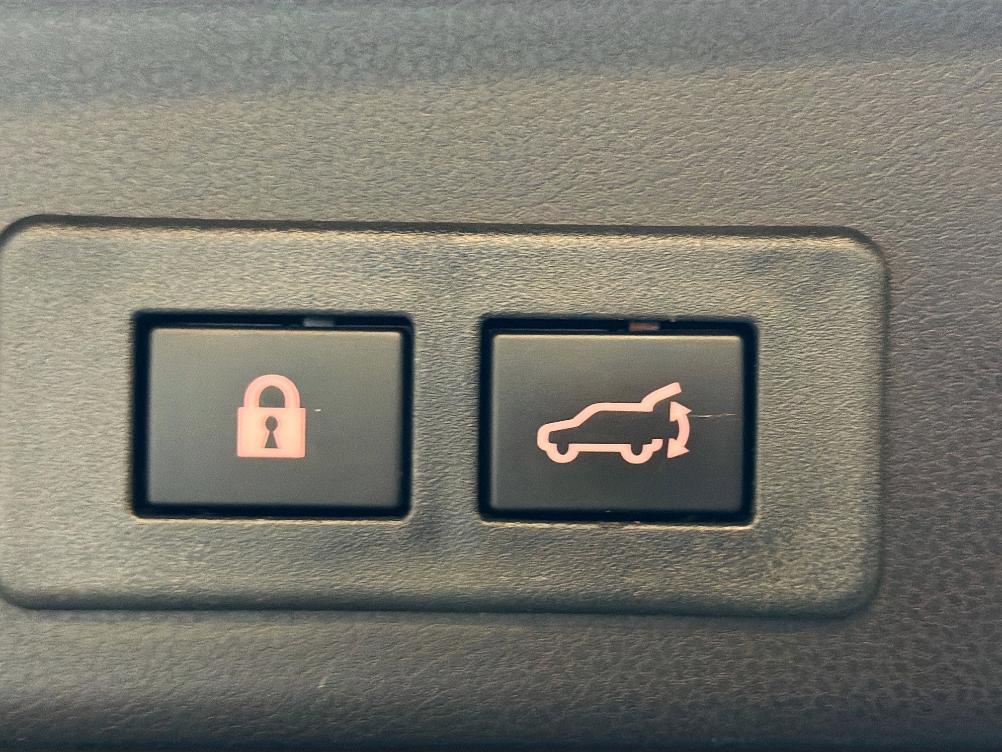 Used 2024 Subaru Ascent Limited w/ Technology Package image 31