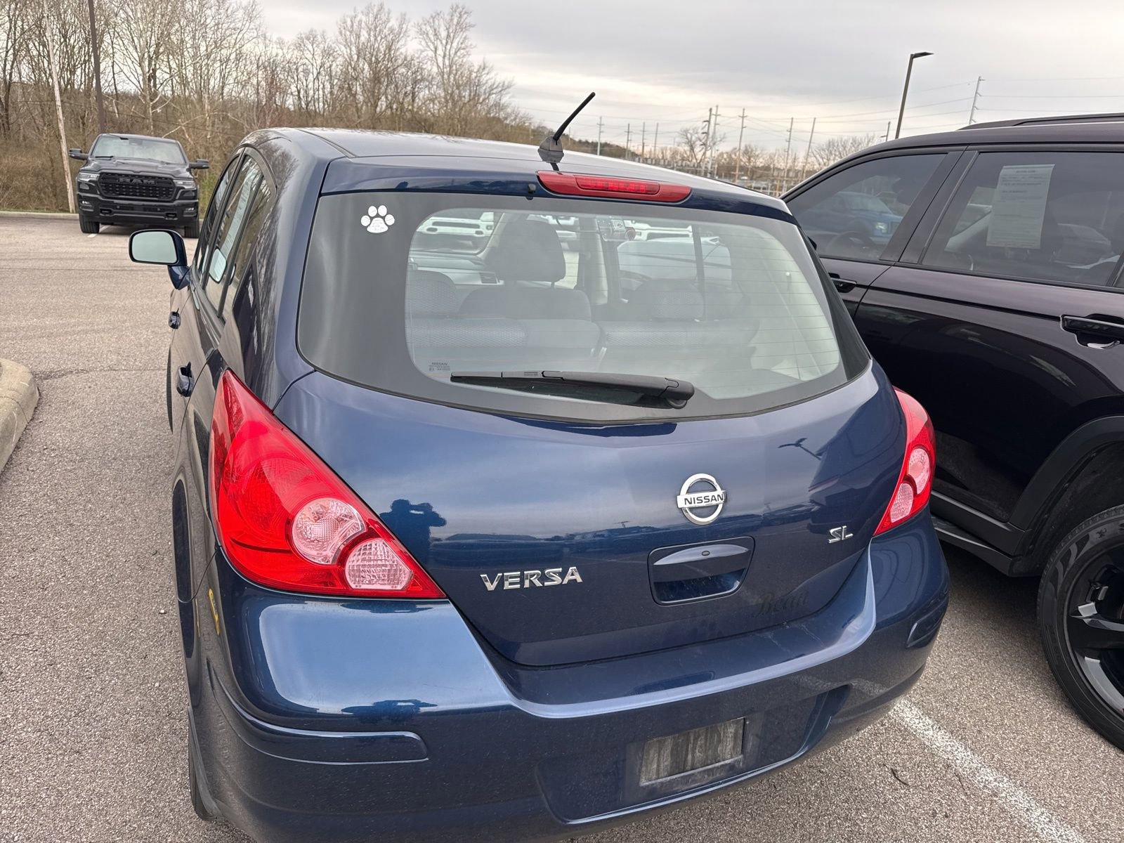 Used 2008 Nissan Versa SL w/ Convenience Pkg image 5