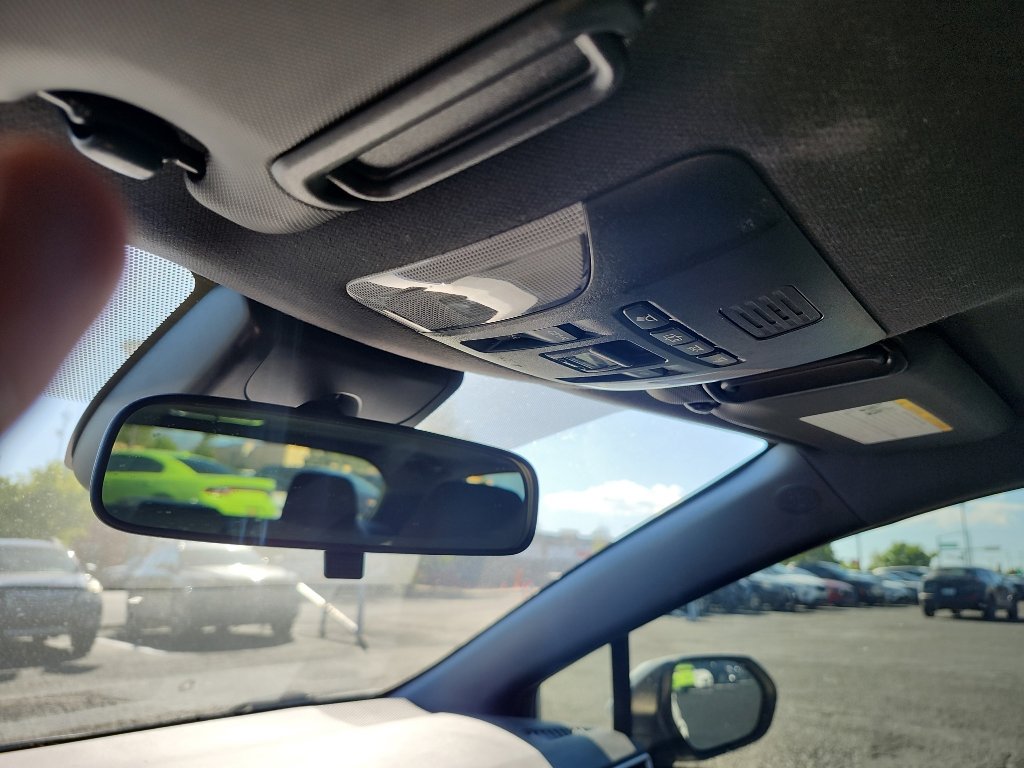 Used 2020 Toyota Corolla SE FWD image 30
