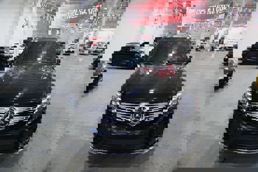 Used 2017 Mercedes-Benz GLS 550 4MATIC image 3