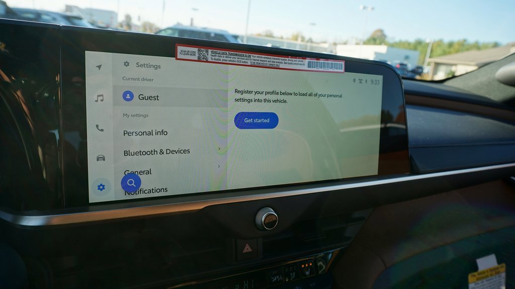 New 2025 Toyota Crown Signia image 18