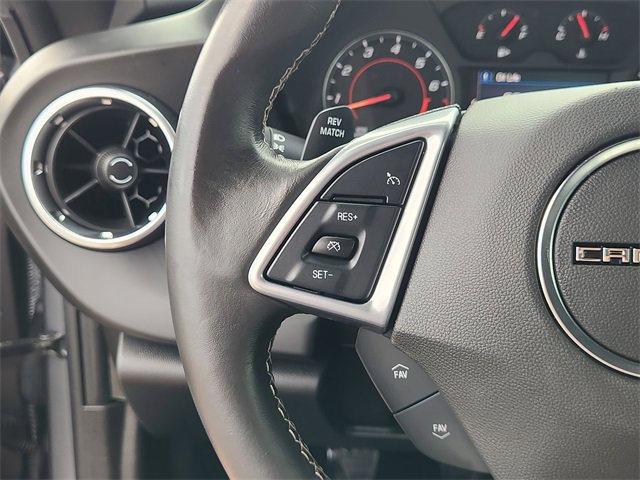 Used 2021 Chevrolet Camaro LT w/ Technology Package image 27