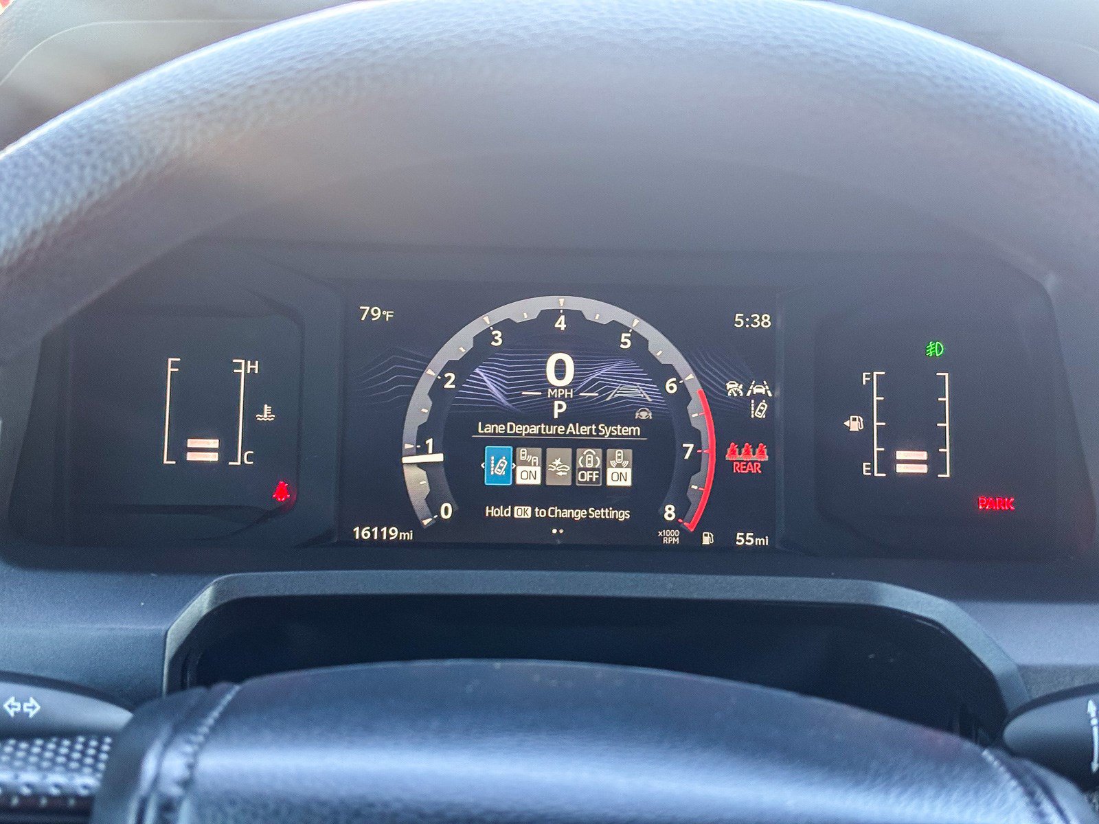 Used 2025 Toyota Tacoma SR5 AWD/4WD image 28
