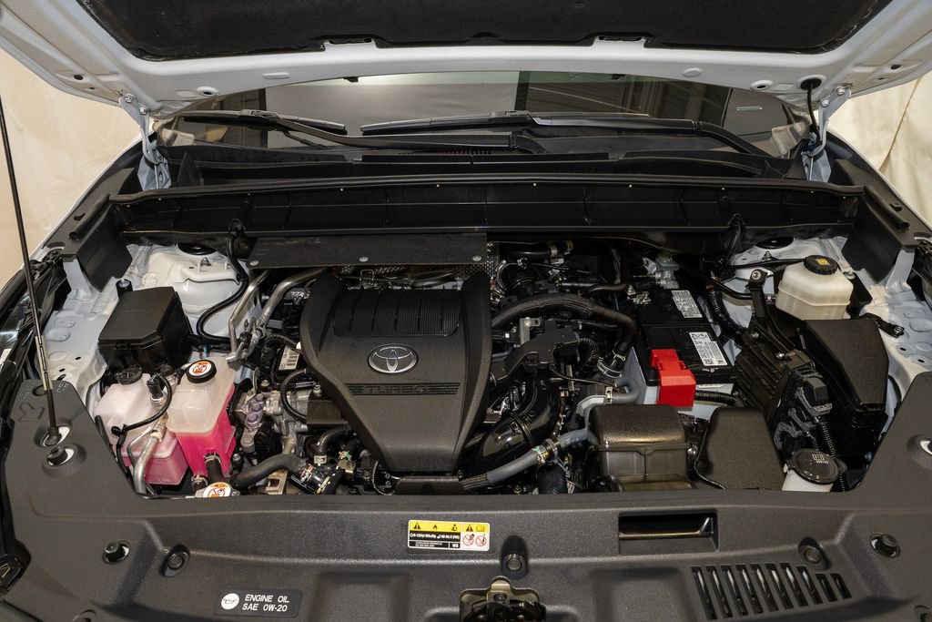 Used 2023 Toyota Highlander XLE image 21