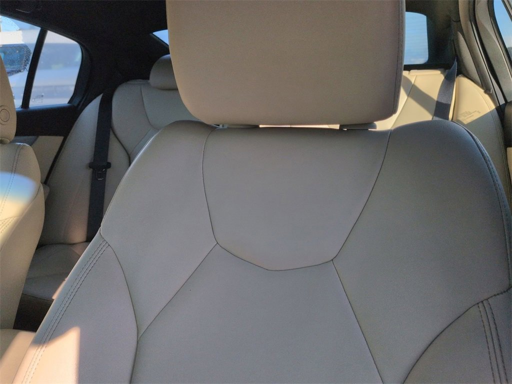 Certified 2023 Cadillac CT5 Luxury w/ Cold Weather Package image 19