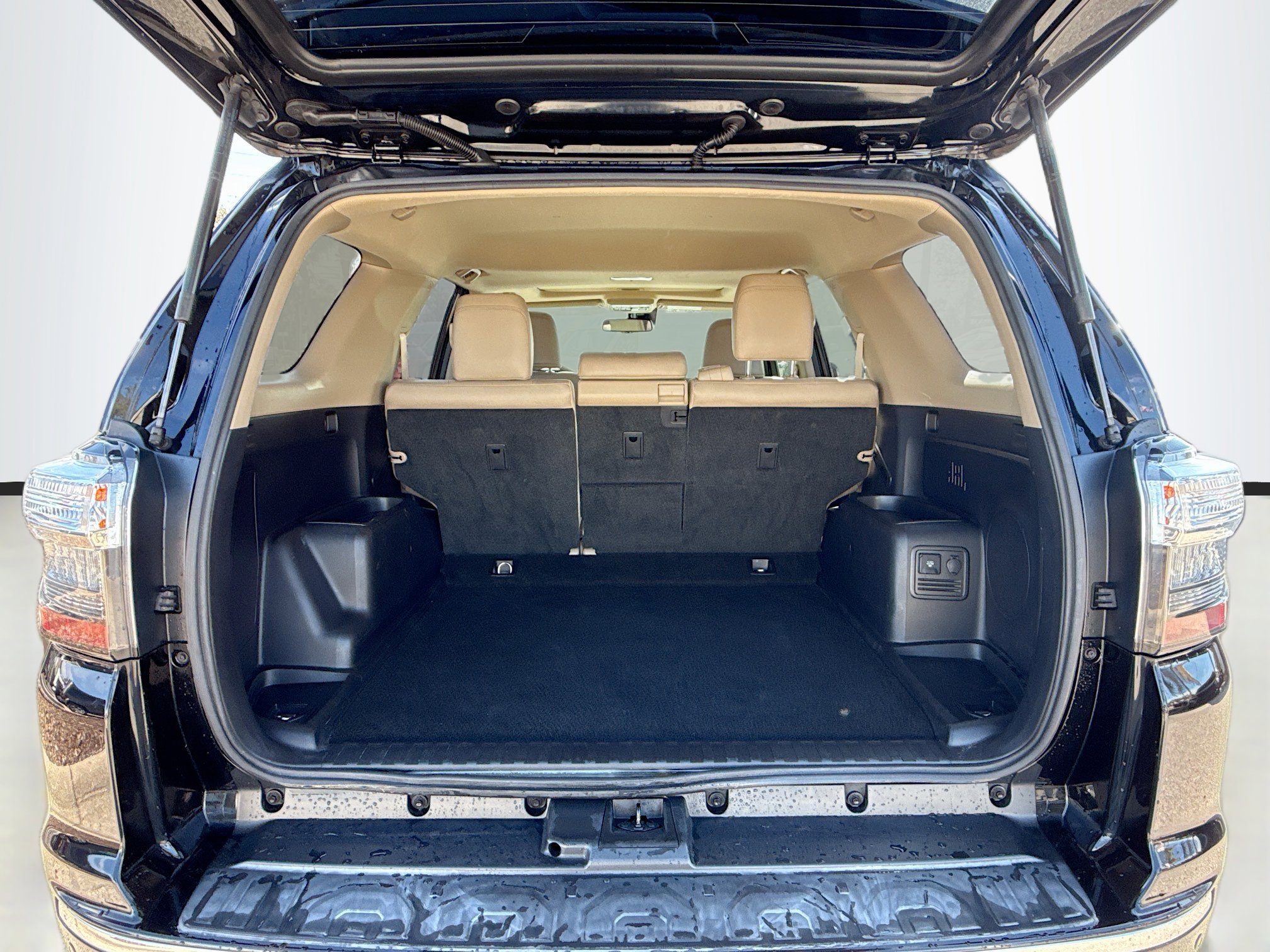 Used 2020 Toyota 4Runner Limited image 12