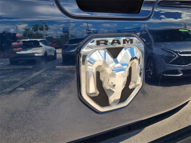 Used 2022 RAM 1500 Laramie w/ Sport Appearance Package image 11